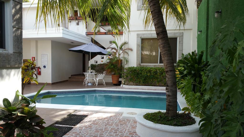 Hotel El Almendro Managua Exteriör bild